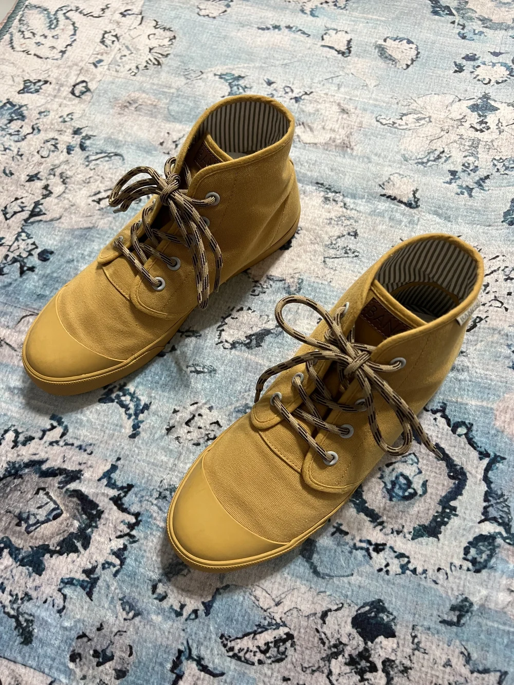Bangs Unisex Mustard High-Top Canvas Sneakers